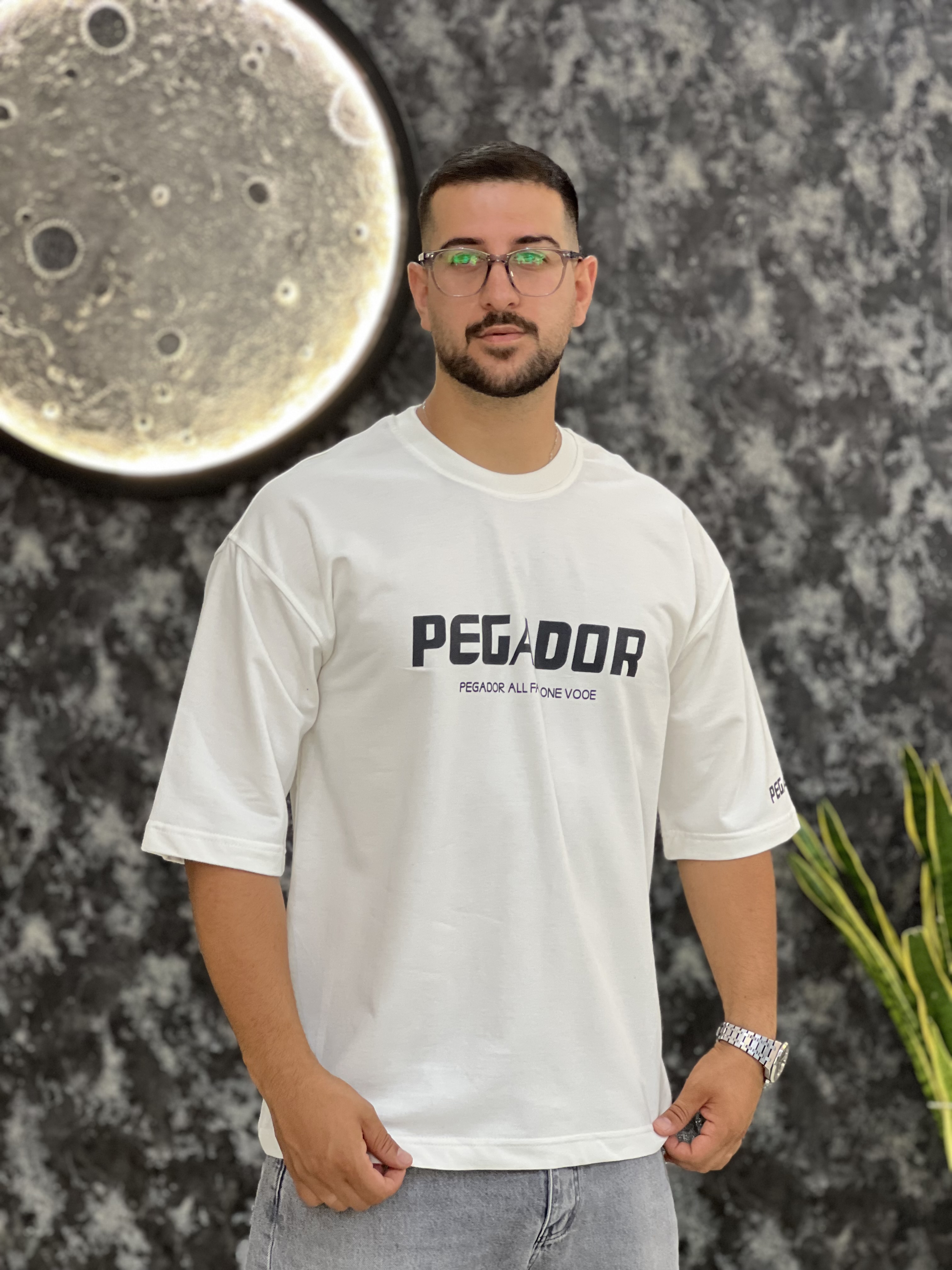 تیشرت آستین کوتاه مدل باکسی طرح pegador