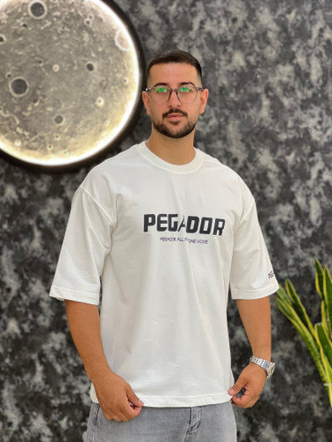 تیشرت آستین کوتاه مدل باکسی طرح pegador